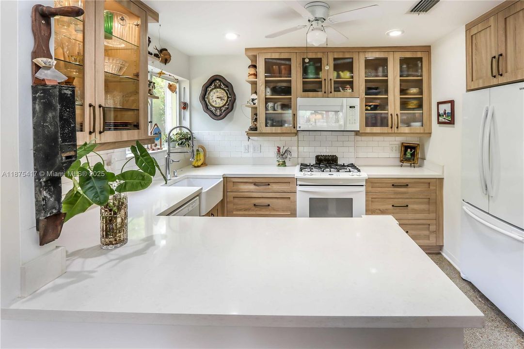 Activo con contrato: $599,999 (2 camas, 1 baños, 1368 Pies cuadrados)