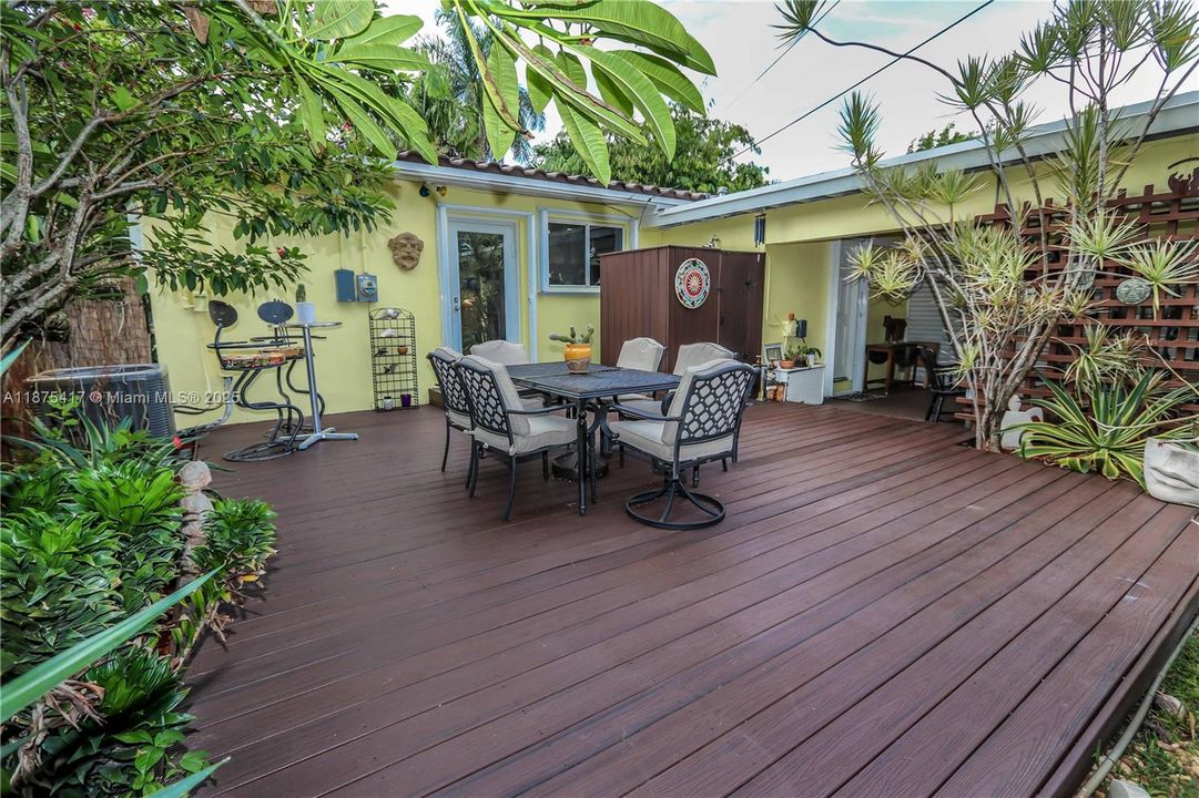 Activo con contrato: $599,999 (2 camas, 1 baños, 1368 Pies cuadrados)