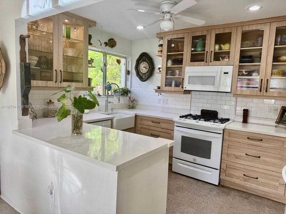 Activo con contrato: $599,999 (2 camas, 1 baños, 1368 Pies cuadrados)