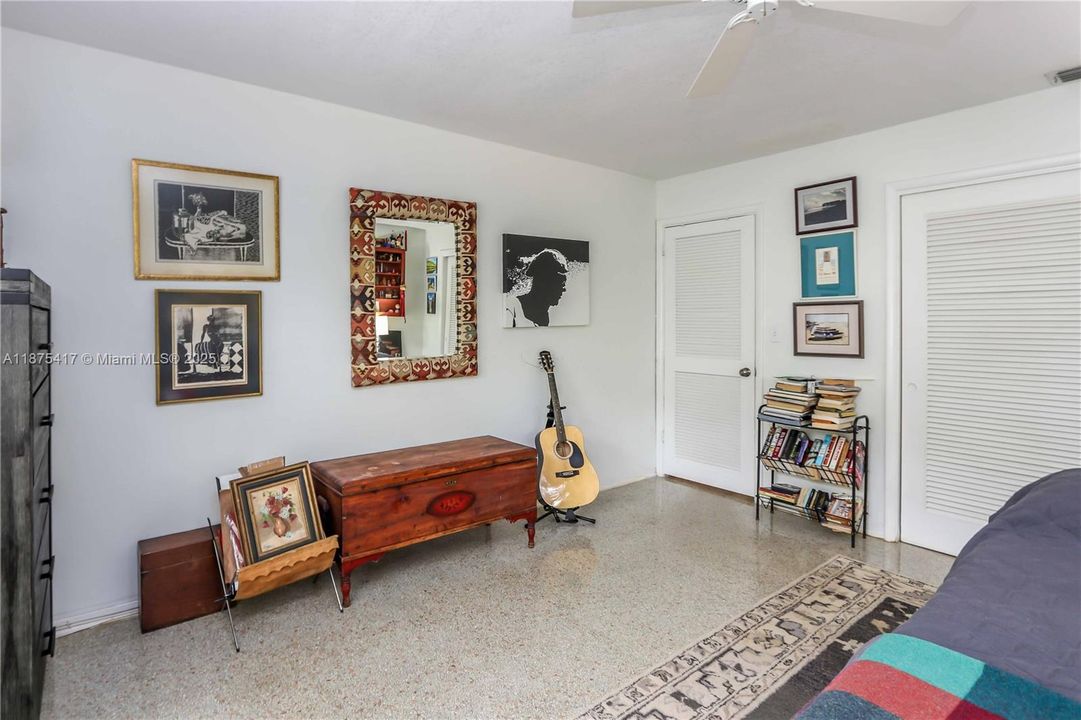 Activo con contrato: $599,999 (2 camas, 1 baños, 1368 Pies cuadrados)