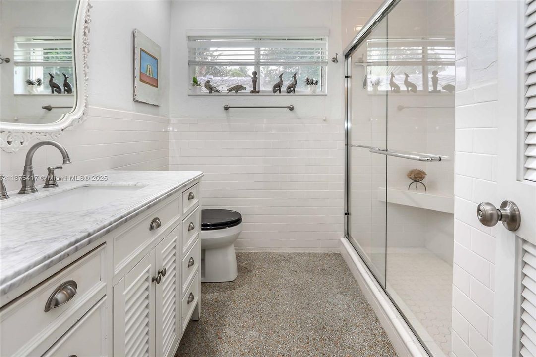 Activo con contrato: $599,999 (2 camas, 1 baños, 1368 Pies cuadrados)