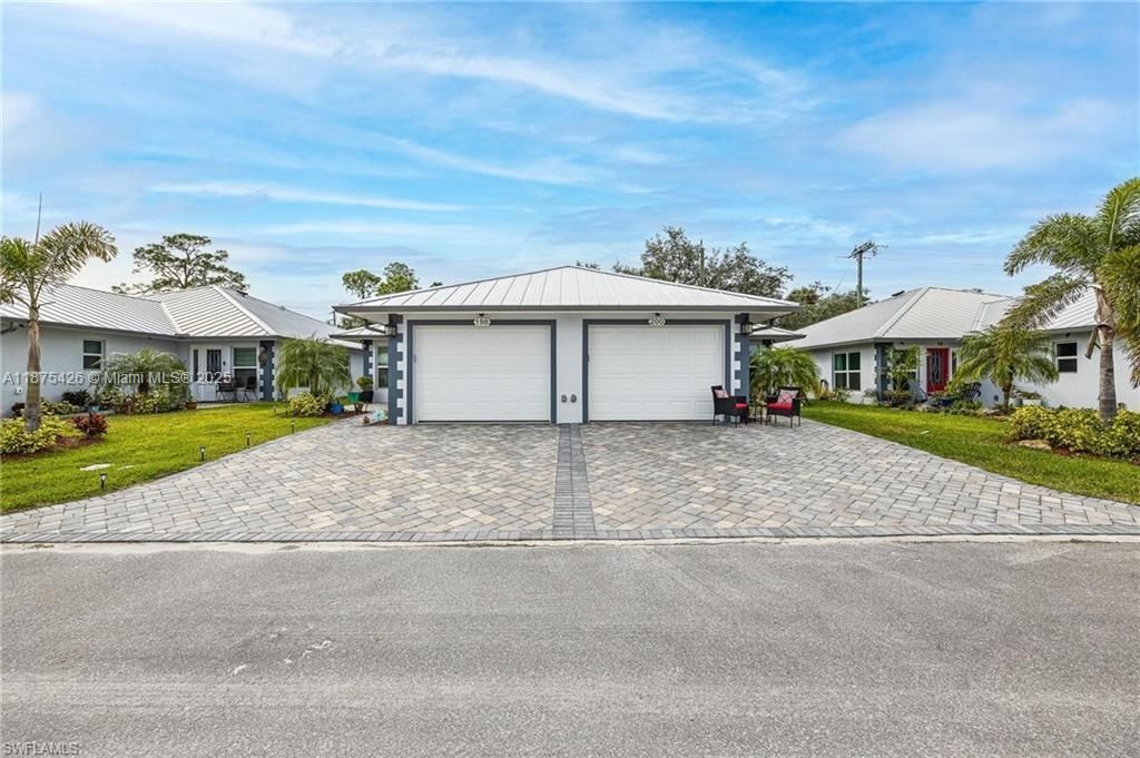 200 VILLAGE CIR #21LABELLE, FL 33935