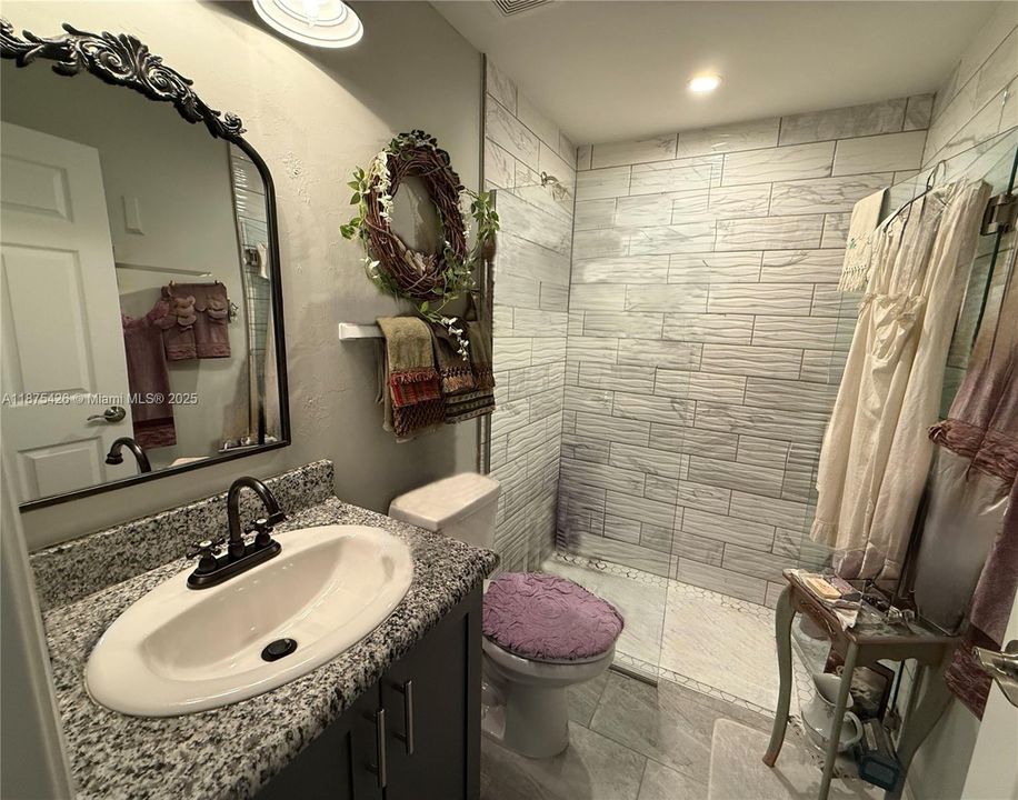 200 VILLAGE CIR #21LABELLE, FL 33935