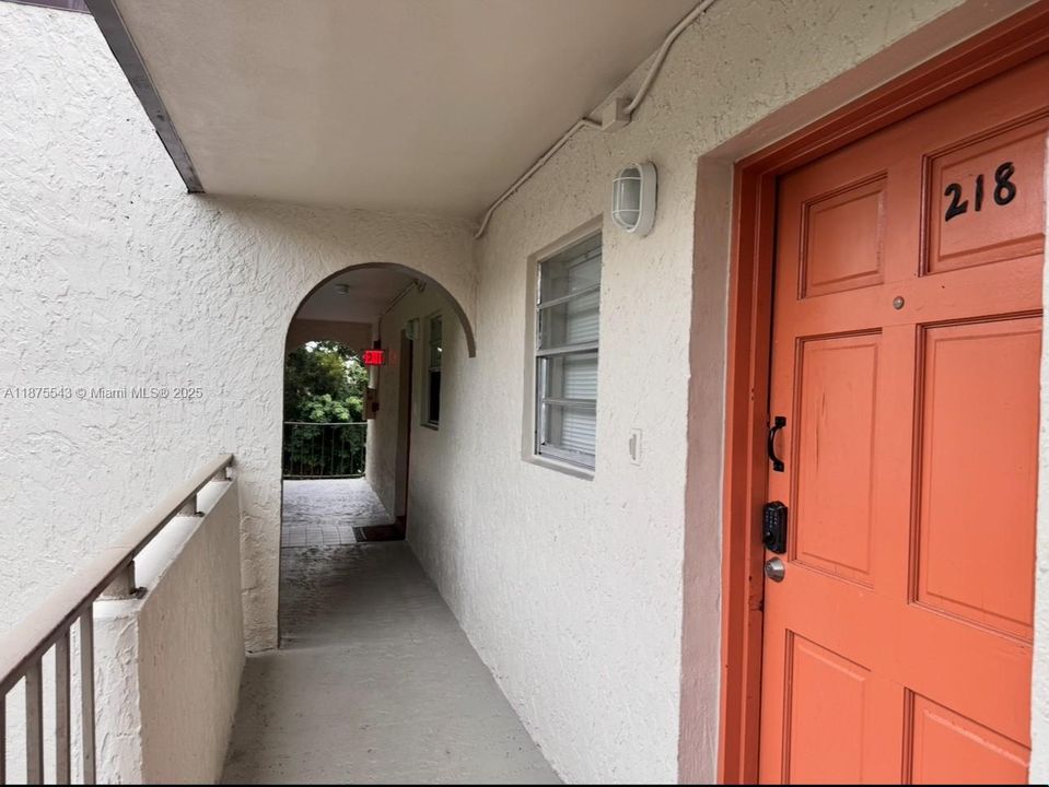 Недавно арендовано: $1,700 (2 спален, 2 ванн, 931 Квадратных фут)