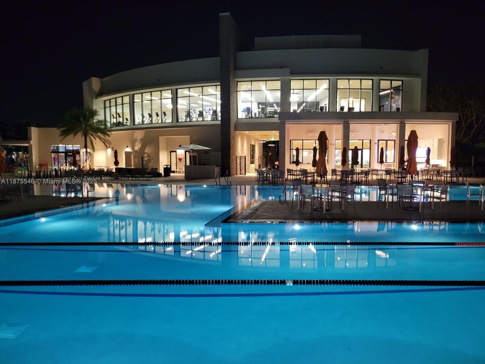 For Rent: $14,000 (4 beds, 2 baths, 2866 Square Feet)