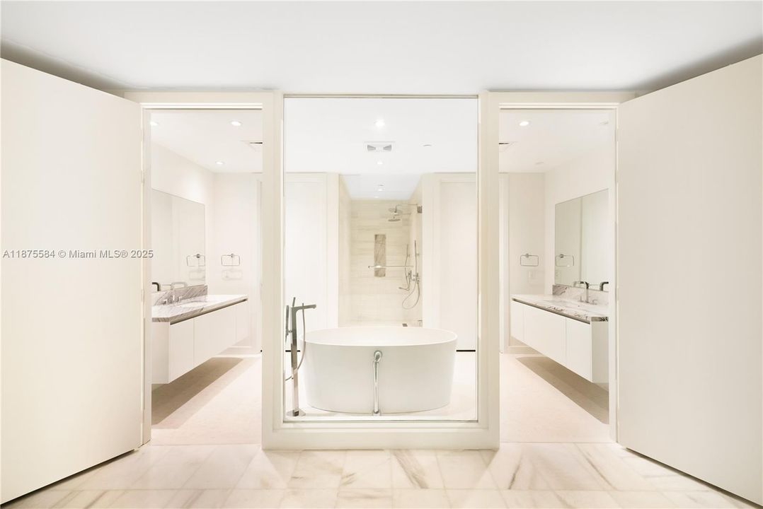 На продажу: $2,250,000 (2 спален, 3 ванн, 2348 Квадратных фут)