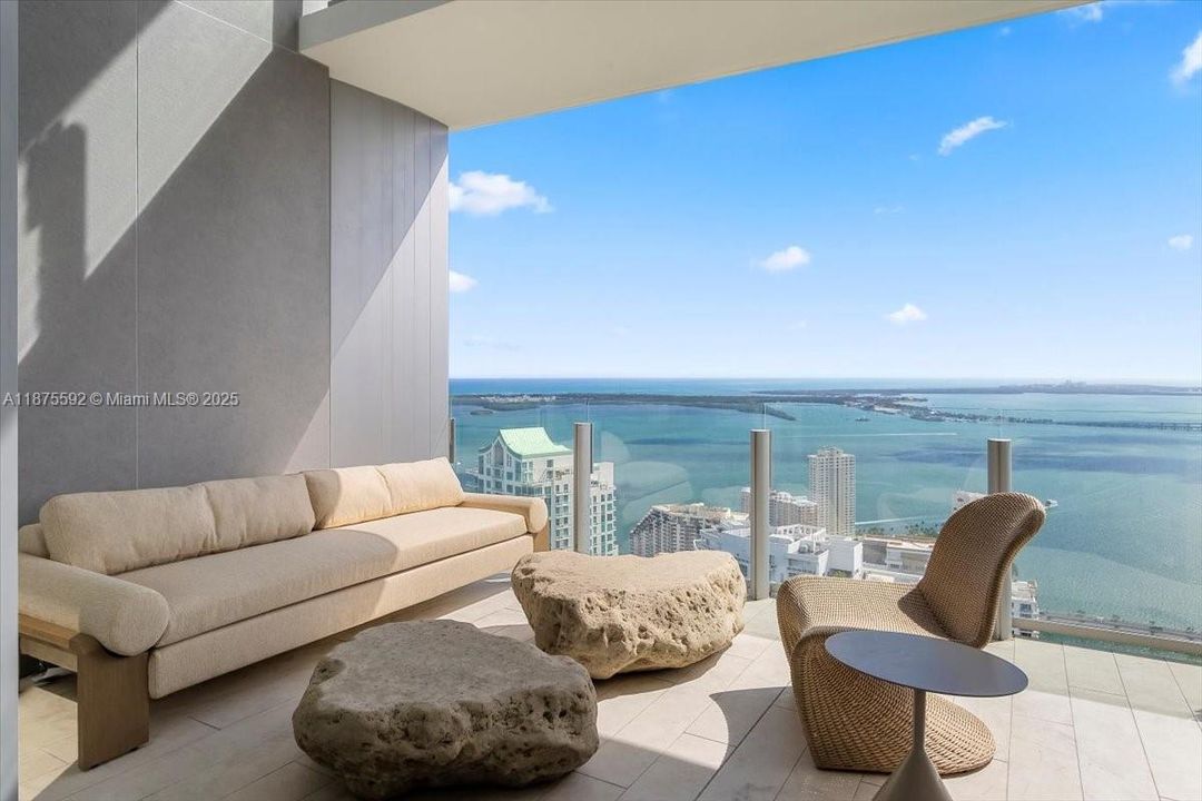 En Venta: $12,228,000 (5 camas, 5 baños, 4283 Pies cuadrados)