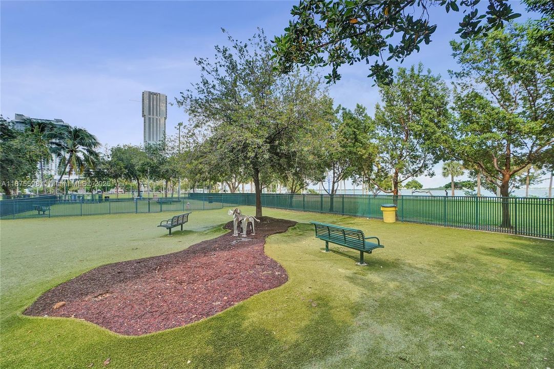 En Venta: $410,000 (1 camas, 1 baños, 780 Pies cuadrados)