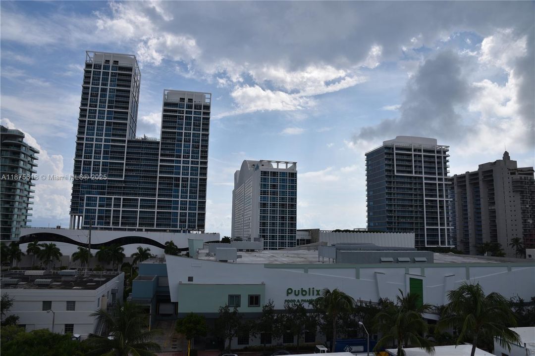 Miami Beach skyline View