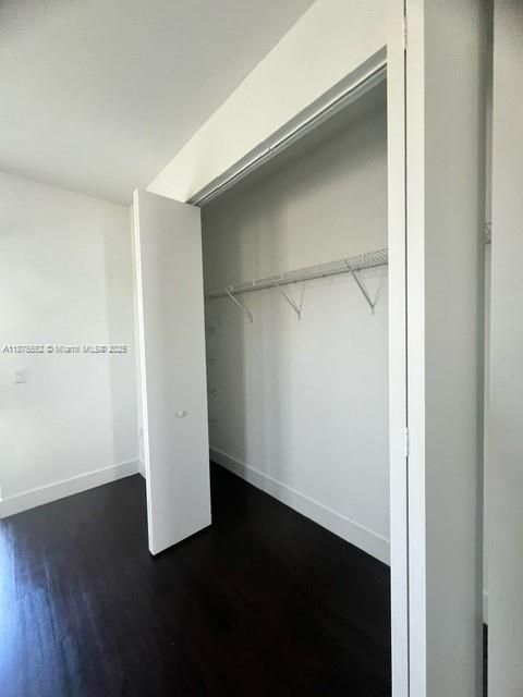 Active With Contract: $2,650 (2 beds, 2 baths, 1225 Square Feet)