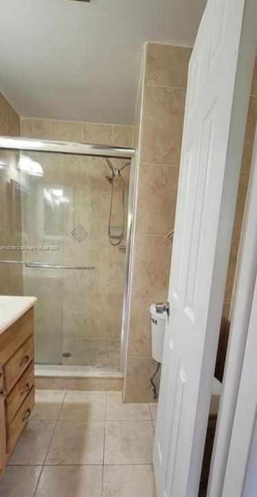 待售: $229,000 (3 贝兹, 2 浴室, 1640 平方英尺)