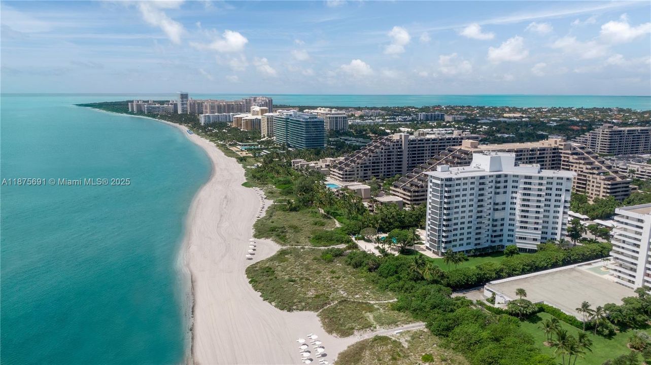 For Sale: $989,000 (1 beds, 1 baths, 1133 Square Feet)