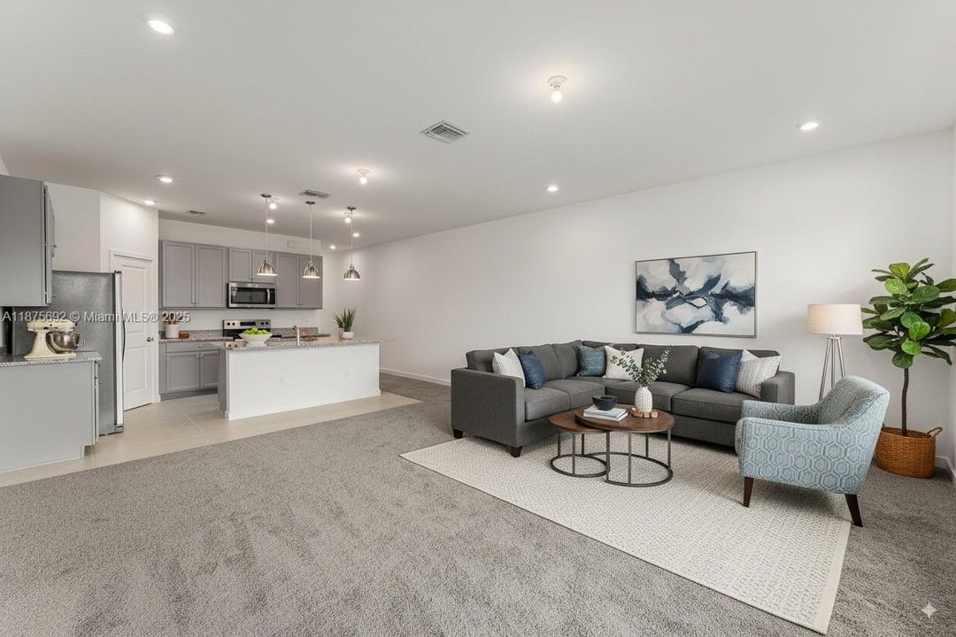 最近租的: $3,300 (3 贝兹, 2 浴室, 1579 平方英尺)