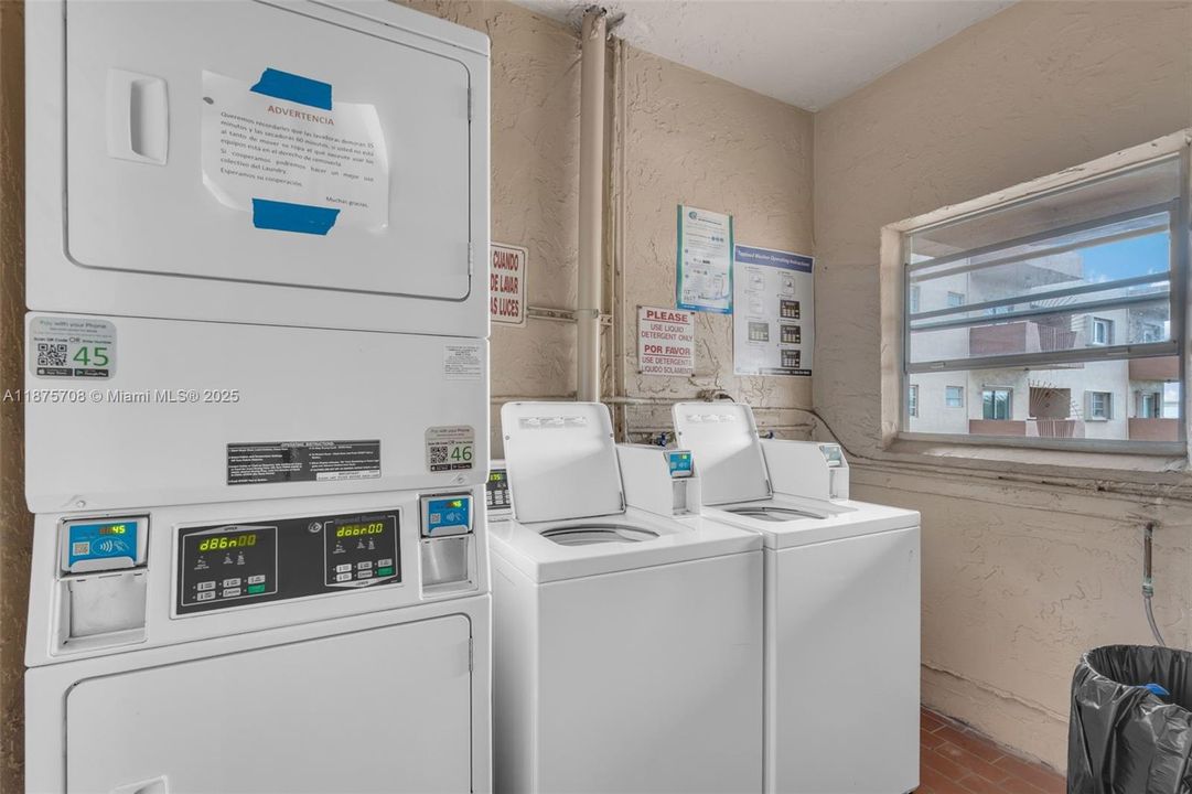 Activo con contrato: $242,900 (2 camas, 2 baños, 1000 Pies cuadrados)