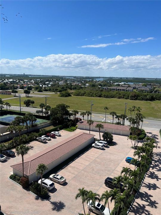 PRIMARY BEDROOM VIEW