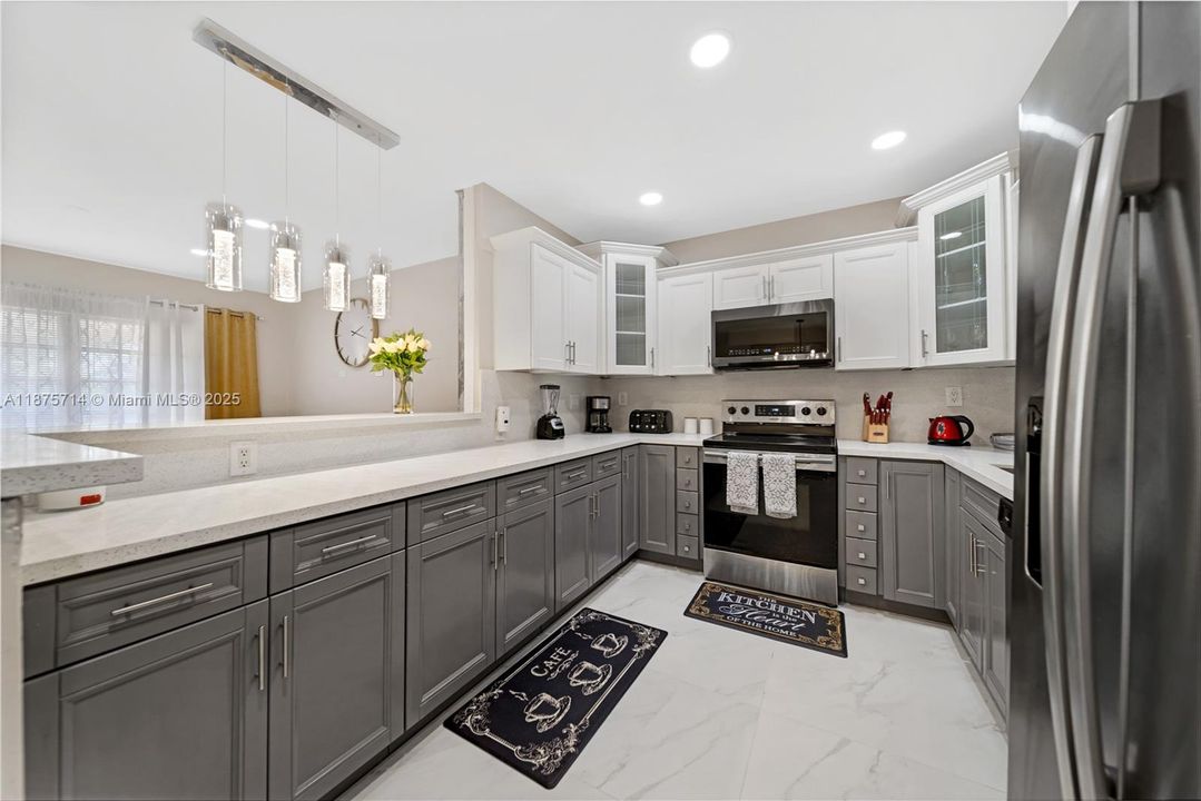 For Rent: $9,000 (4 beds, 3 baths, 2770 Square Feet)