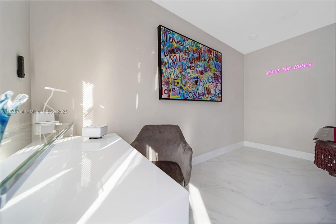 For Rent: $9,000 (4 beds, 3 baths, 2770 Square Feet)