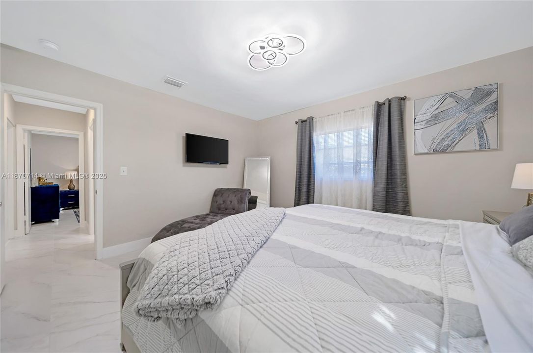 For Rent: $9,000 (4 beds, 3 baths, 2770 Square Feet)