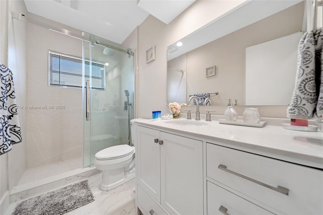 For Rent: $9,000 (4 beds, 3 baths, 2770 Square Feet)