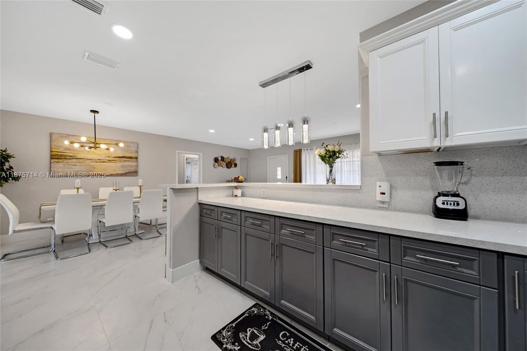 For Rent: $9,000 (4 beds, 3 baths, 2770 Square Feet)