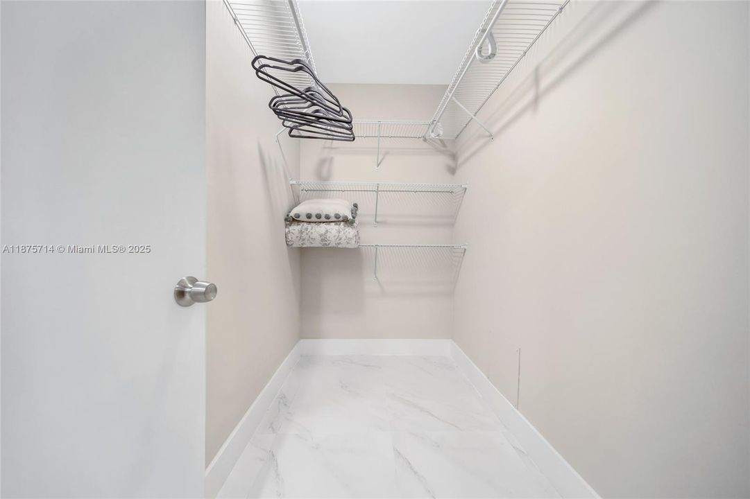 For Rent: $9,000 (4 beds, 3 baths, 2770 Square Feet)