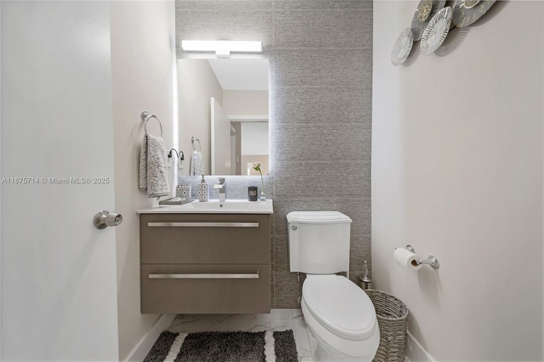 For Rent: $9,000 (4 beds, 3 baths, 2770 Square Feet)