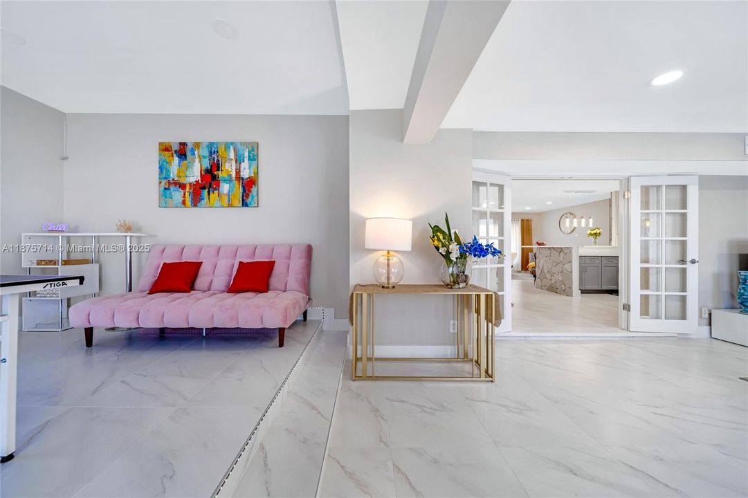 For Rent: $9,000 (4 beds, 3 baths, 2770 Square Feet)