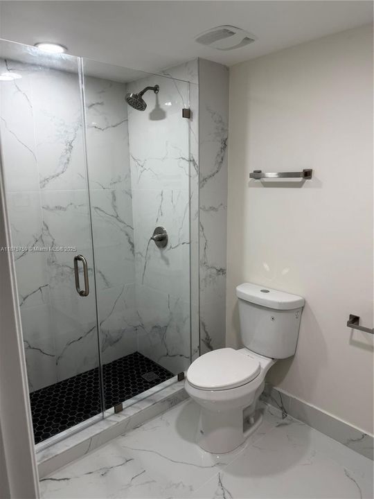 For Sale: $530,000 (2 beds, 2 baths, 1084 Square Feet)