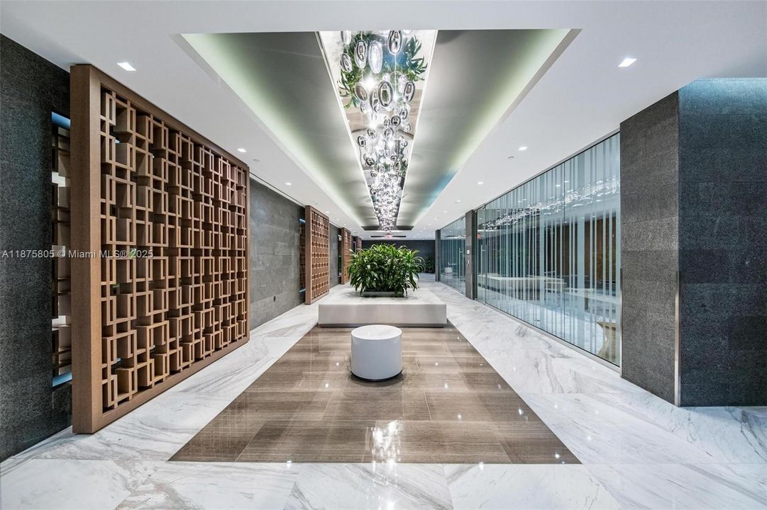 For Sale: $1,129,000 (3 beds, 3 baths, 1553 Square Feet)