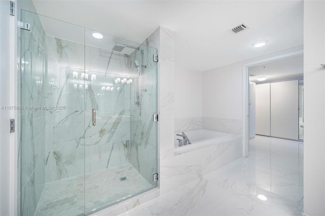 For Sale: $1,129,000 (3 beds, 3 baths, 1553 Square Feet)