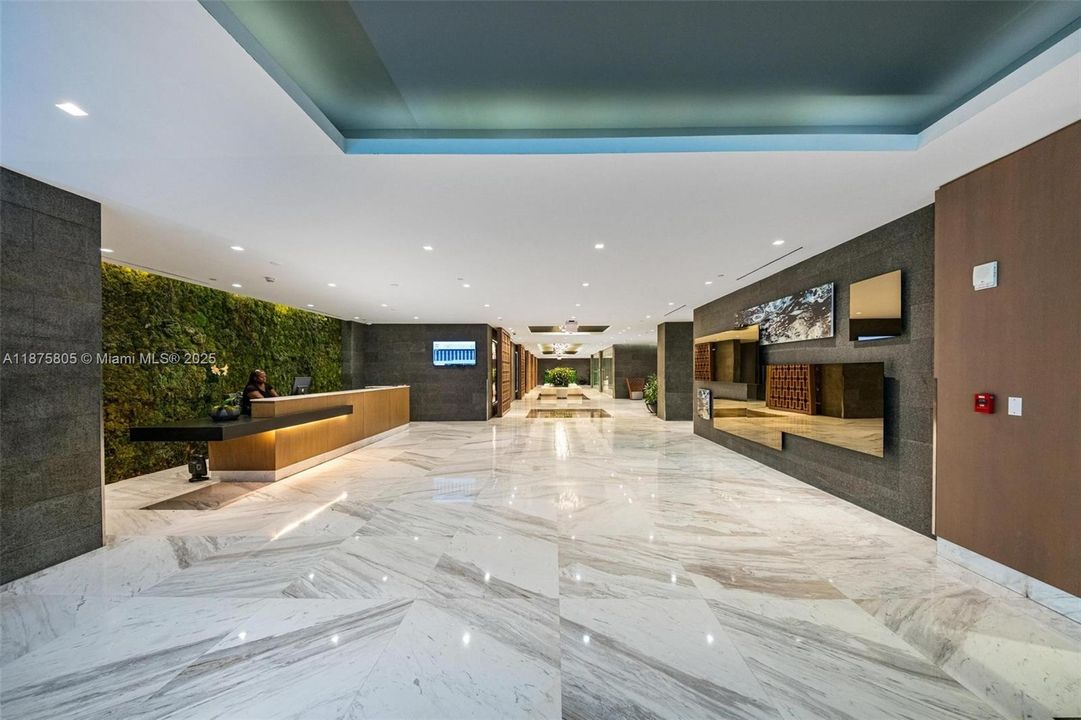 For Sale: $1,129,000 (3 beds, 3 baths, 1553 Square Feet)