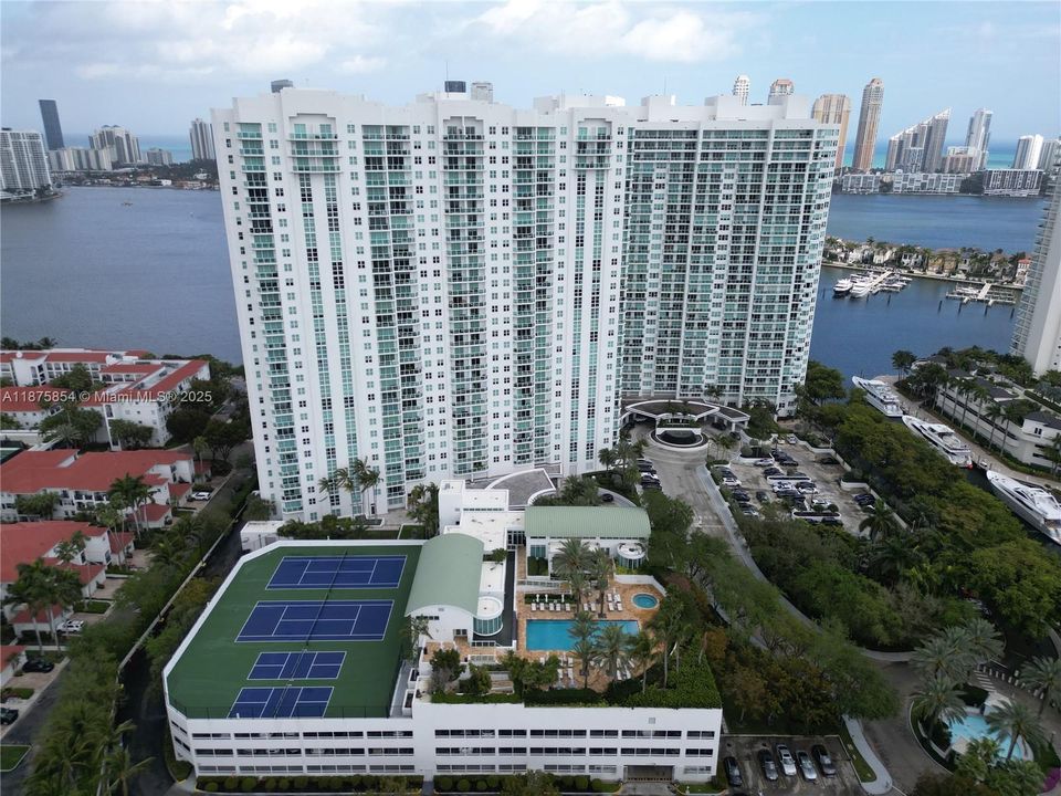 Tennis, pickleball, Lifestyle pool, Spa & Gym area.Photos may be digitally staged or AI-edited for visualization purposes.