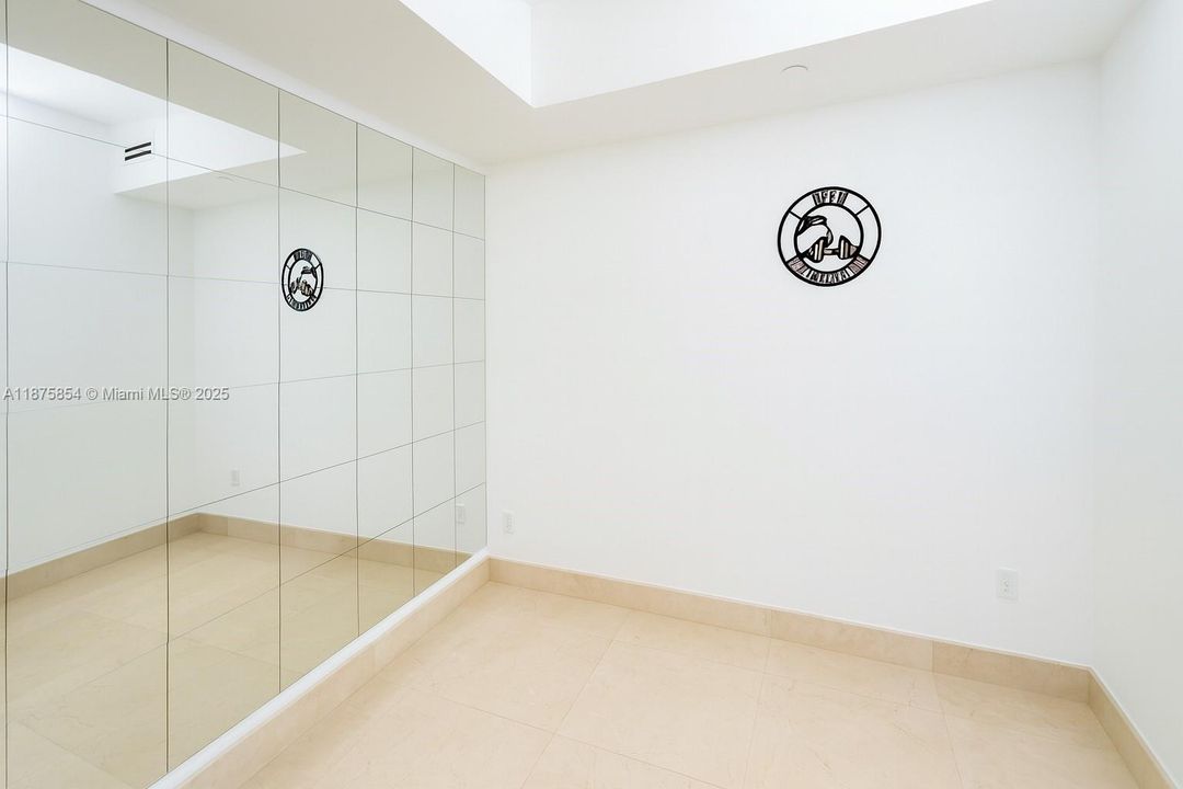 Photos may be digitally staged or AI-edited for visualization purposes.