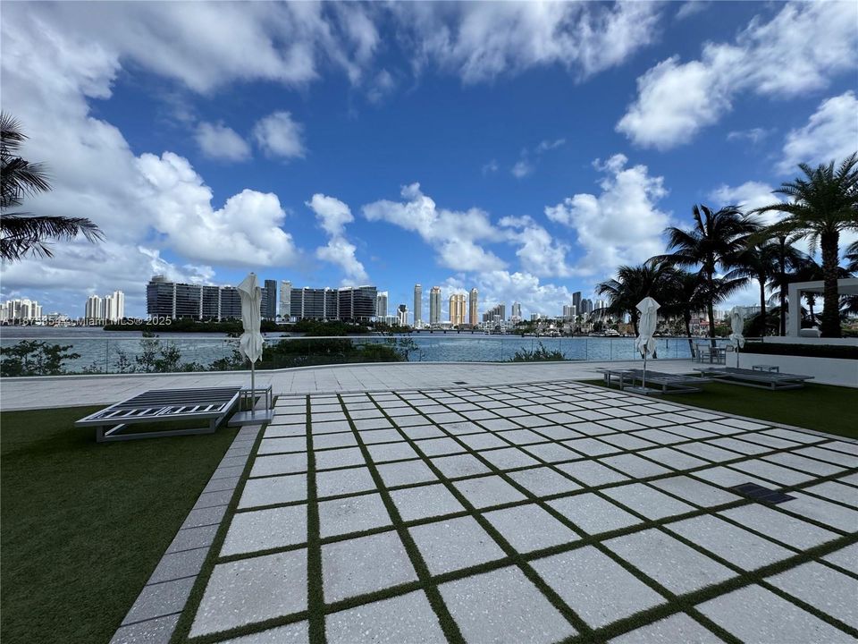 Photos may be digitally staged or AI-edited for visualization purposes.