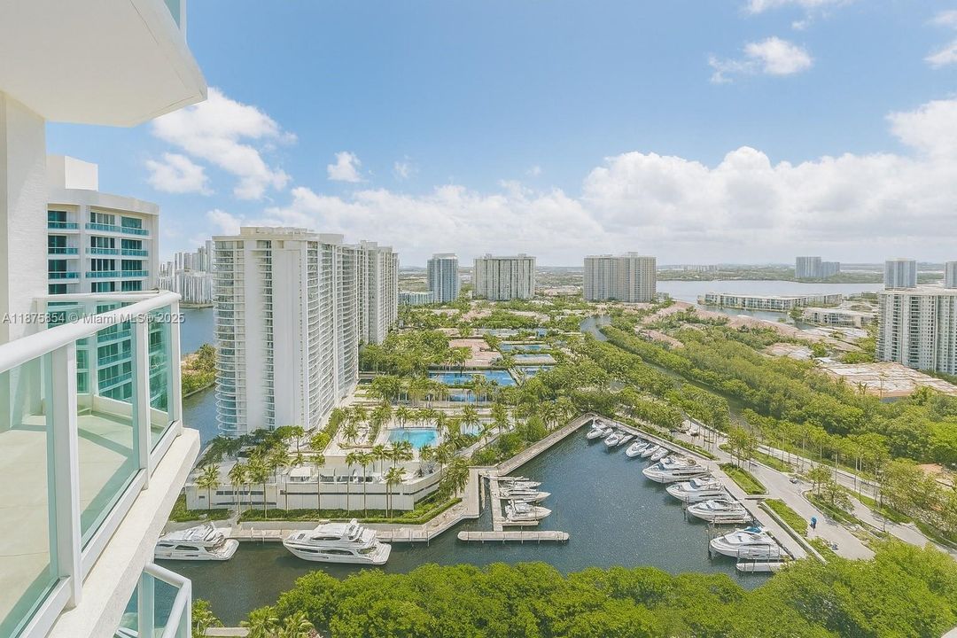 Tennis, pickleball, Lifestyle pool, Spa & Gym area.Photos may be digitally staged or AI-edited for visualization purposes.