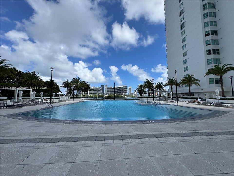 Photos may be digitally staged or AI-edited for visualization purposes.