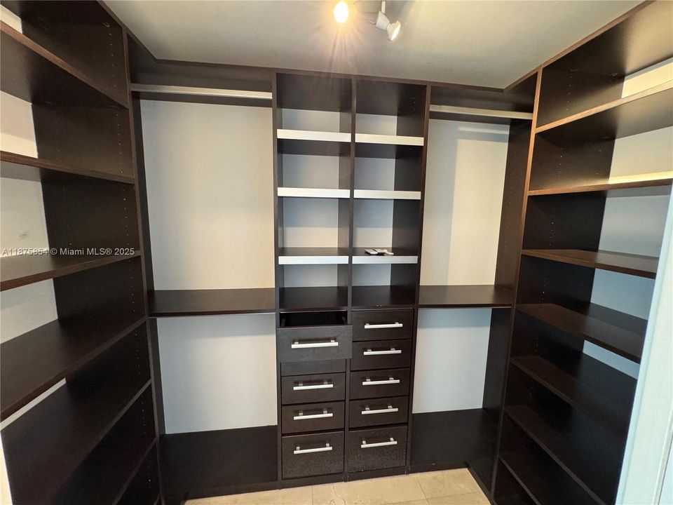 Secondary bedroom ClosetPhotos may be digitally staged or AI-edited for visualization purposes.