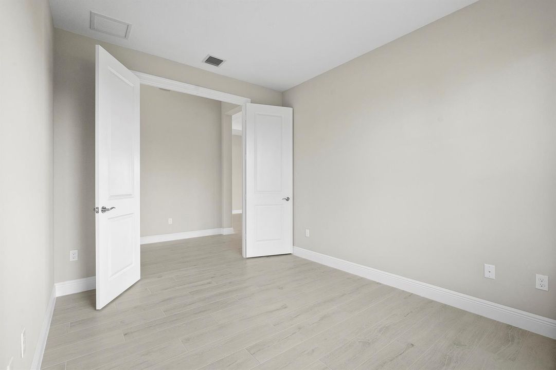 6414 High Pointe Circle_Cap Grande_Lot 1