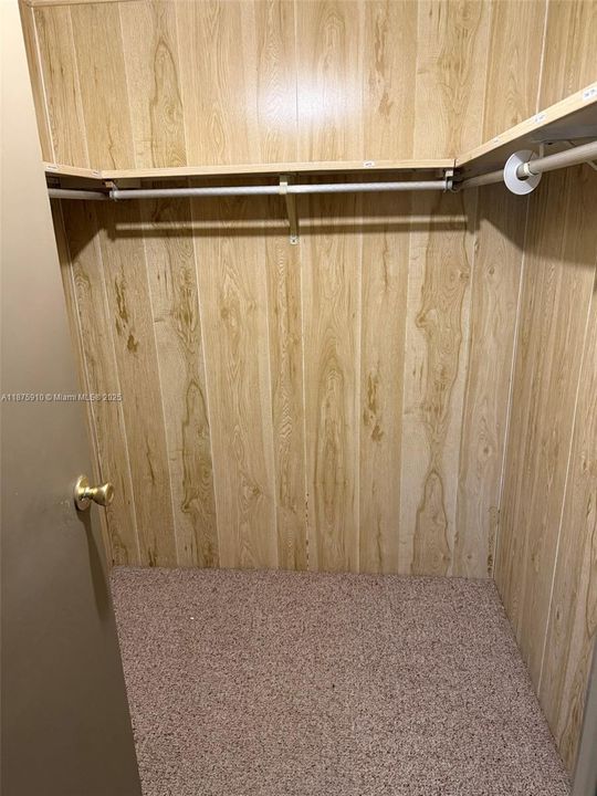 出租: $1,750 (2 贝兹, 2 浴室, 0 平方英尺)