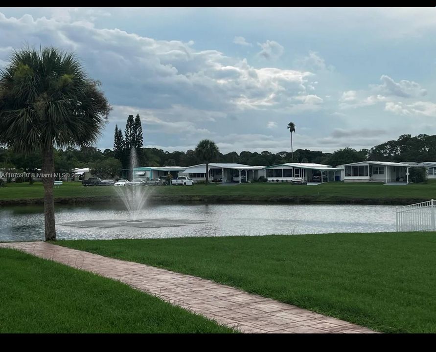 出租: $1,750 (2 贝兹, 2 浴室, 0 平方英尺)