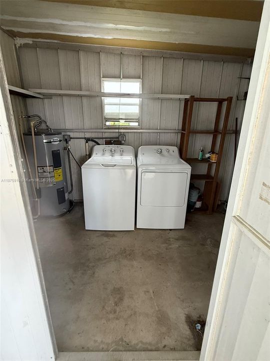 出租: $1,750 (2 贝兹, 2 浴室, 0 平方英尺)