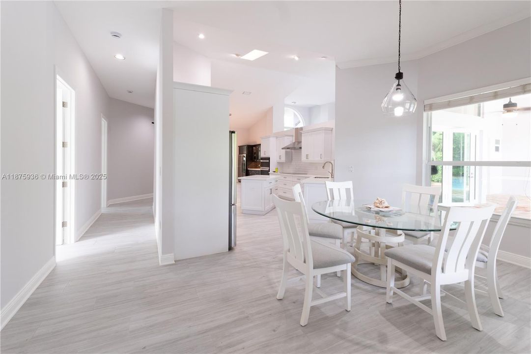 For Sale: $2,250,000 (5 beds, 5 baths, 4194 Square Feet)