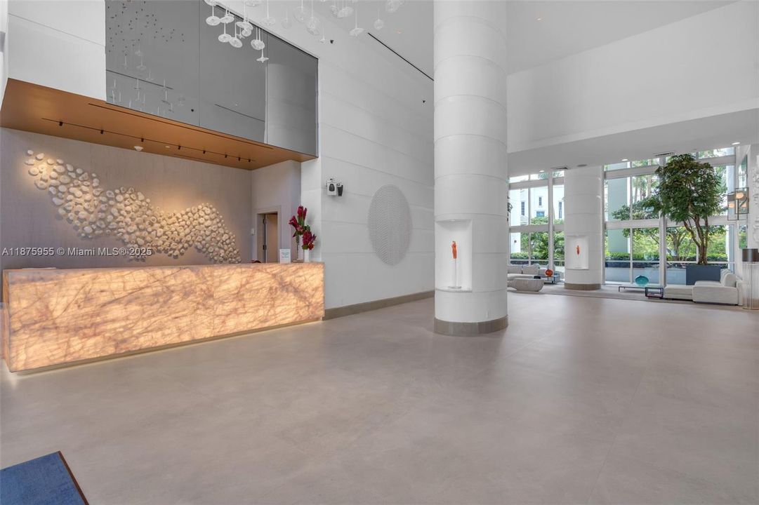 Recently Sold: $4,295,000 (3 beds, 4 baths, 3982 Square Feet)