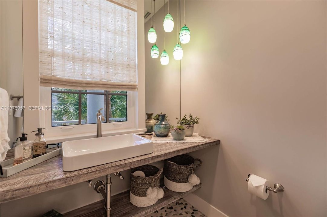 待售: $3,499,000 (4 贝兹, 4 浴室, 3206 平方英尺)