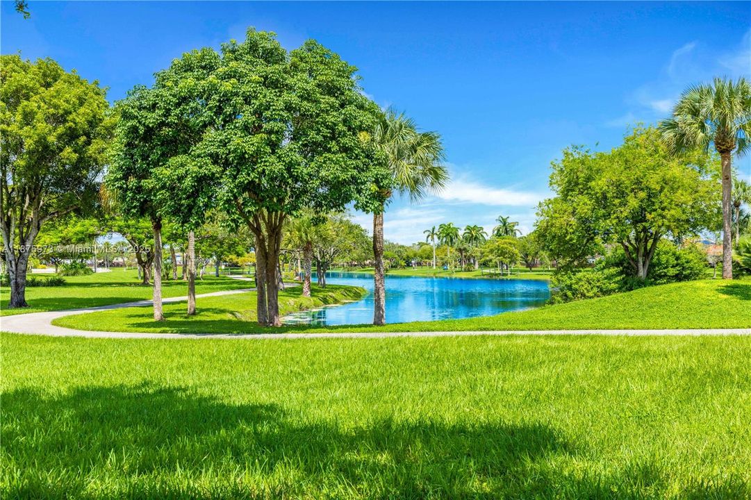 Recently Rented: $4,300 (5 beds, 2 baths, 2052 Square Feet)
