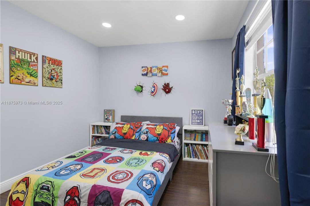 Recently Rented: $4,300 (5 beds, 2 baths, 2052 Square Feet)
