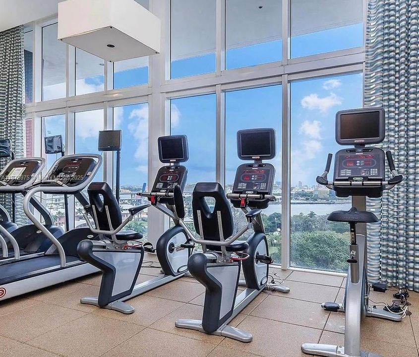 En Venta: $330,000 (0 camas, 1 baños, 481 Pies cuadrados)