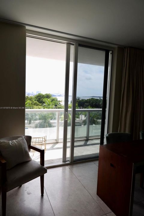 En Venta: $330,000 (0 camas, 1 baños, 481 Pies cuadrados)