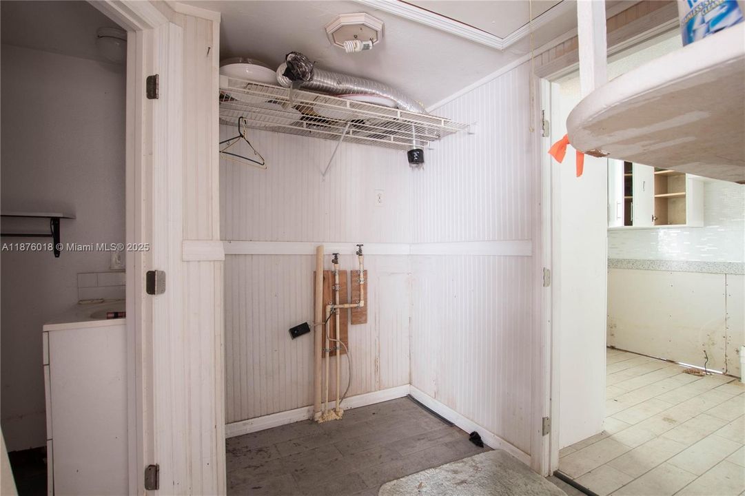 En Venta: $259,900 (3 camas, 1 baños, 966 Pies cuadrados)