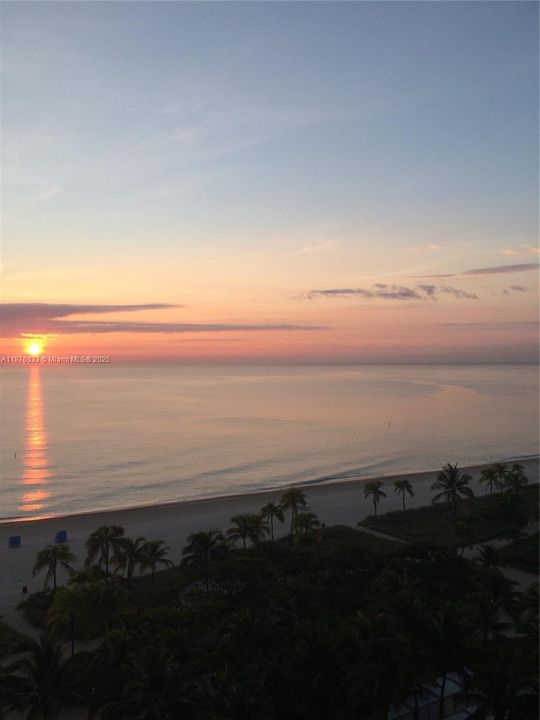 Activo con contrato: $1,890,000 (2 camas, 2 baños, 1300 Pies cuadrados)